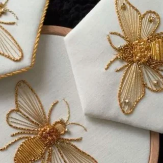 HILO BORDAR METALIZADO POLYESTER 8M